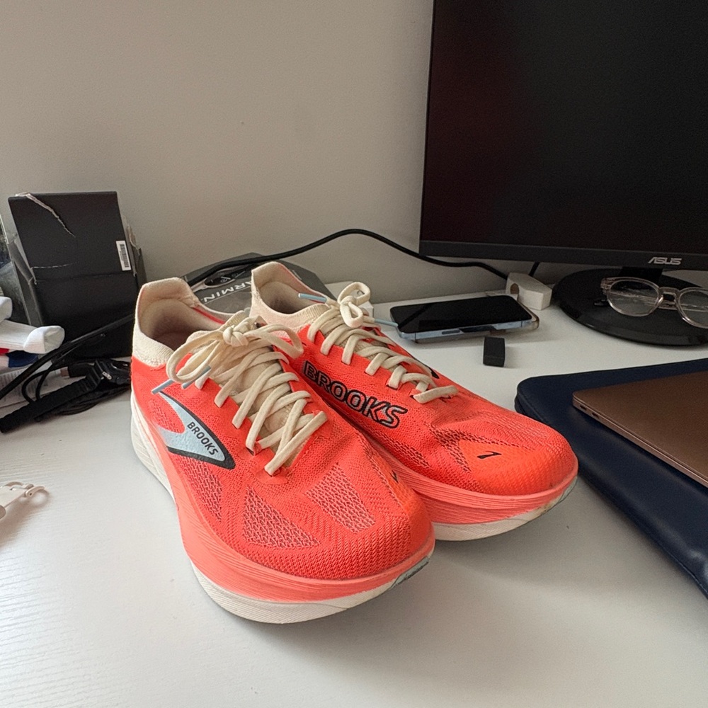 Brooks Hyperion Max 3